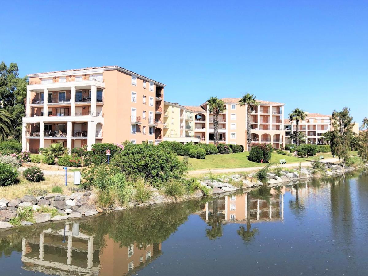 Apartament Port Marine Sainte-Maxime Zewnętrze zdjęcie