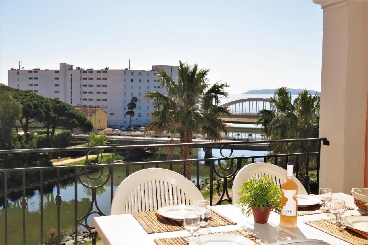 Apartament Port Marine Sainte-Maxime Zewnętrze zdjęcie