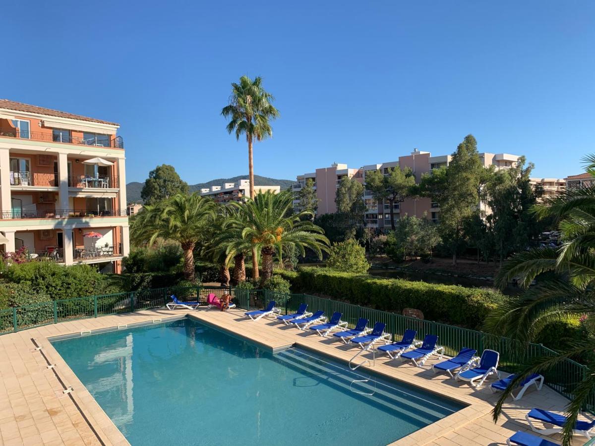 Apartament Port Marine Sainte-Maxime Zewnętrze zdjęcie